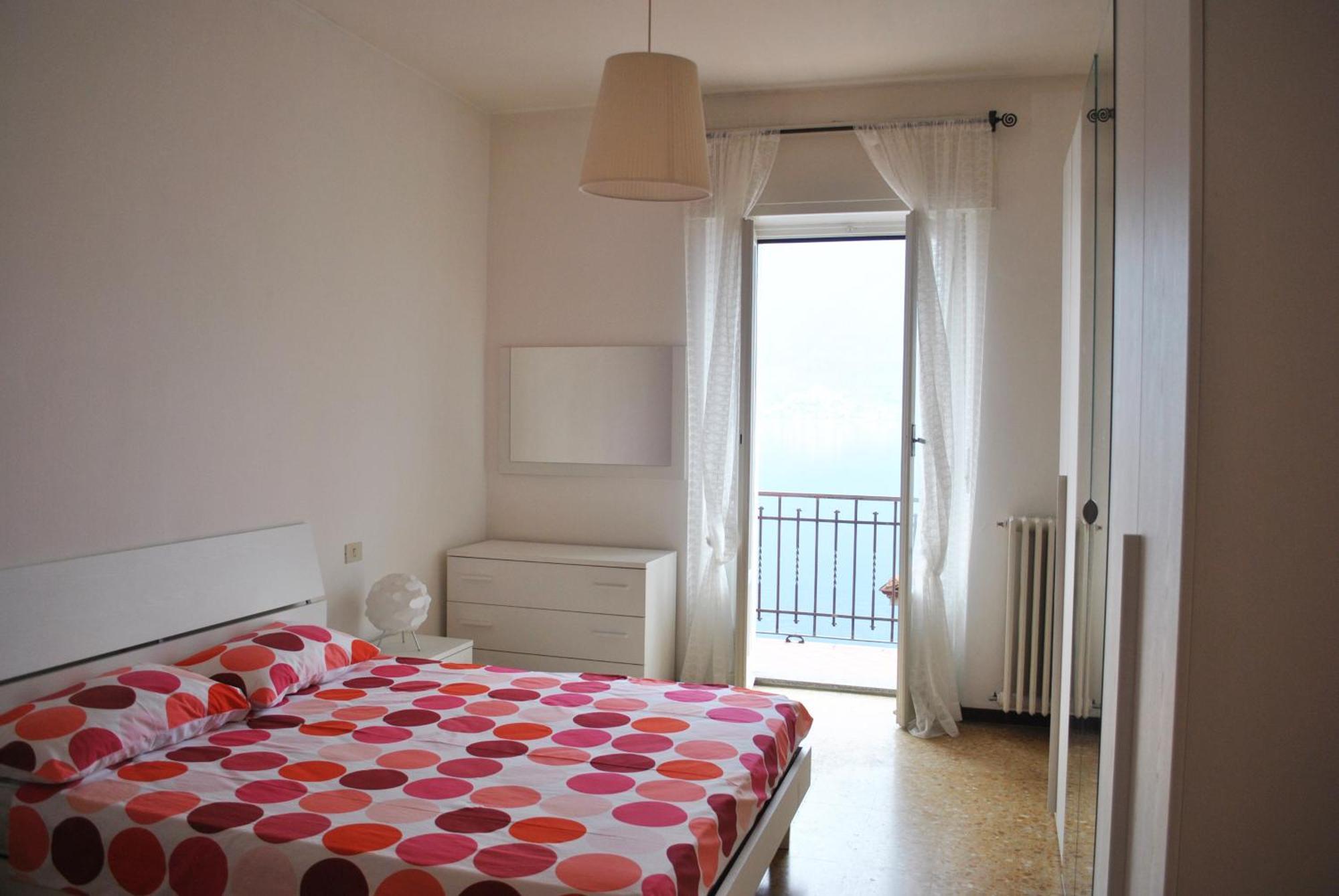 The Romantic Village House - Apartments With Lake View Colonno Zewnętrze zdjęcie