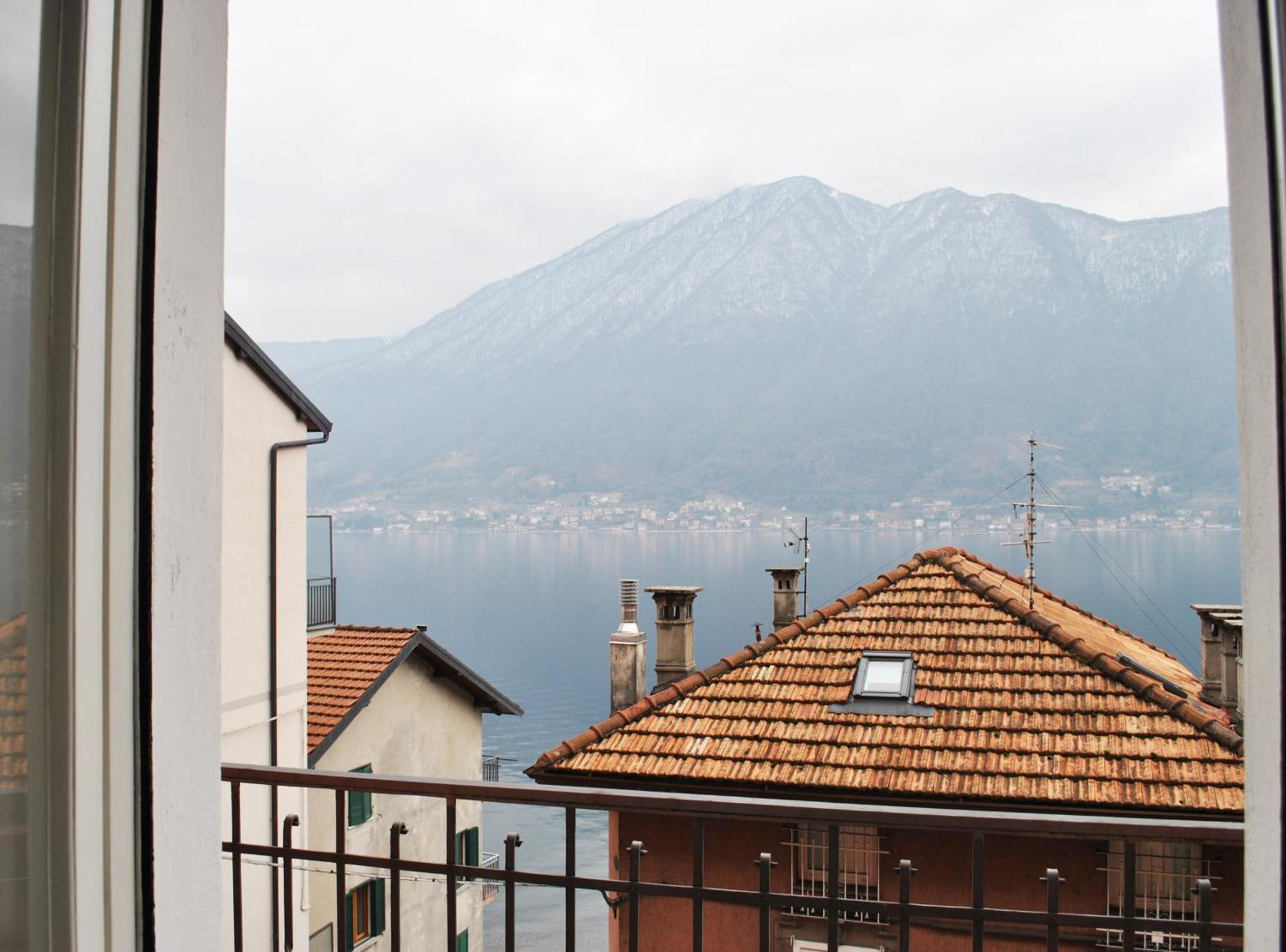The Romantic Village House - Apartments With Lake View Colonno Zewnętrze zdjęcie